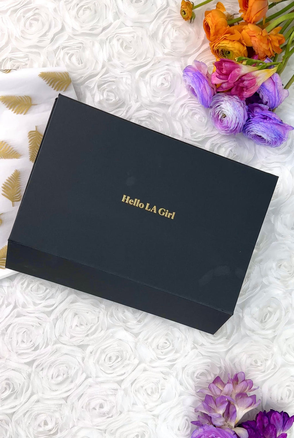 Hello.LA.Girl Gift Box