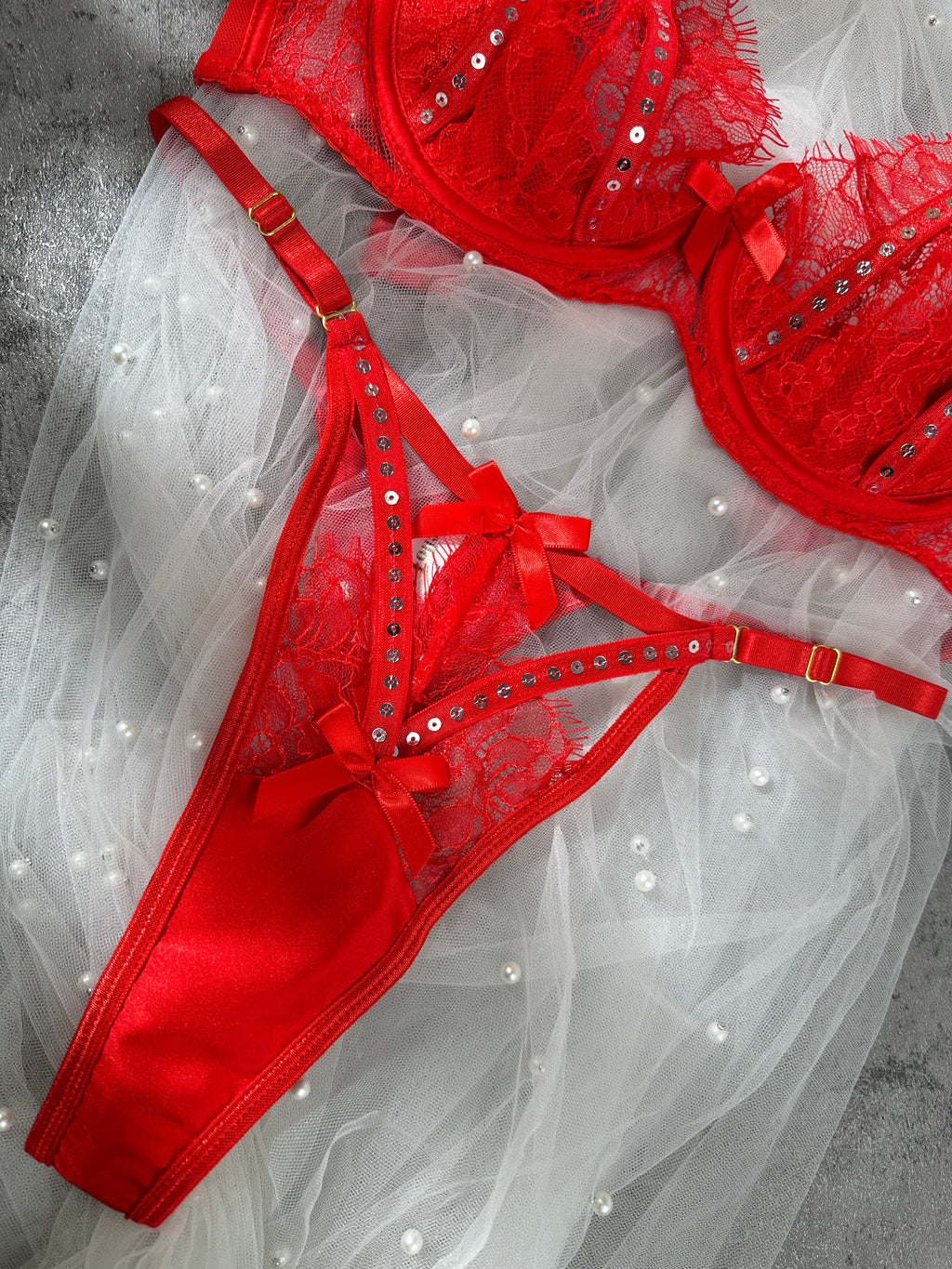 Sparkling Soft Red Lace Lingerie Set